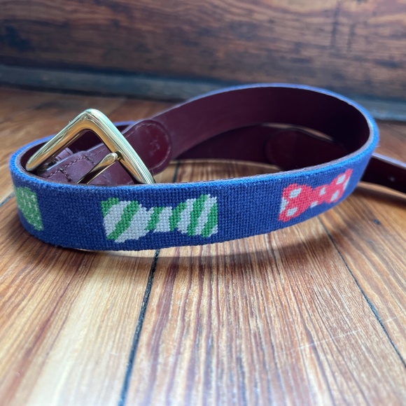 Tucker Blair Needlepoint Belt size 32 - Picture 2 of 2